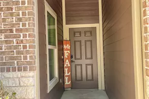 10204 Pinnacle Crest Loop, Austin, TX 78747 - Photo 4