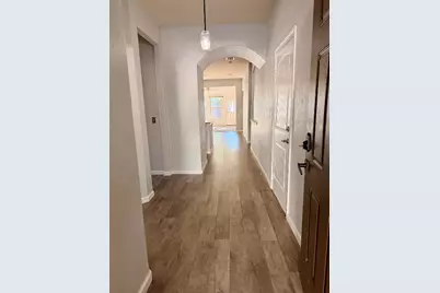 10204 Pinnacle Crest Loop, Austin, TX 78747 - Photo 6