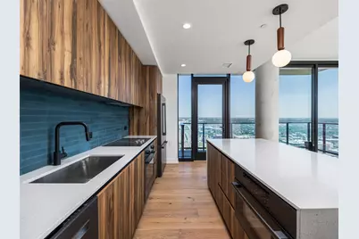 84 East Avenue #3704, Austin, TX 78701 - Photo 4