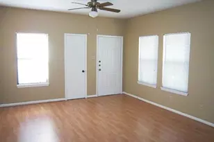 1004 Charlotte St, Austin, TX 78703 - Photo 2