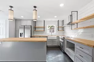 905 E 53rd St, Austin, TX 78751 - Photo 8