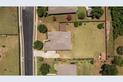 2817 Bear Springs Trail, Austin, TX 78748 - Photo 38