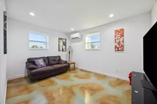 104 Paisano Dr, Horseshoe Bay, TX 78657 - Photo 12