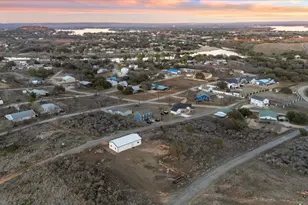 104 Paisano Dr, Horseshoe Bay, TX 78657 - Photo 32