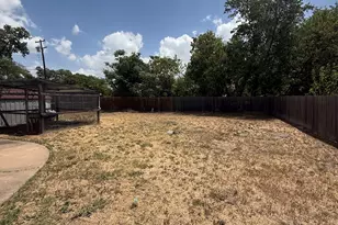 839 Neans Dr, Austin, TX 78758 - Photo 2