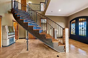 13906 Skyline Dr, Austin, TX 78732 - Photo 16
