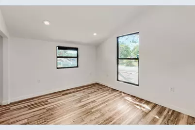 1321 W San Antonio Street, San Marcos, TX 78666 - Photo 20