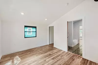 1321 W San Antonio Street, San Marcos, TX 78666 - Photo 18