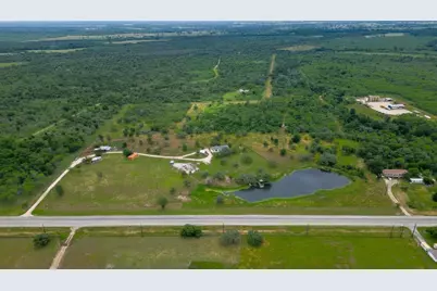2387 State Highway 304, Gonzales, TX 78629 - Photo 1