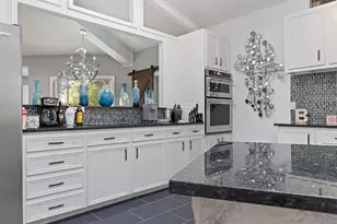 13204 Onion Creek Dr, Manchaca, TX 78652 - Photo 10