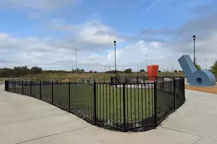 320 Goll St, Kyle, TX 78640 - Photo 16