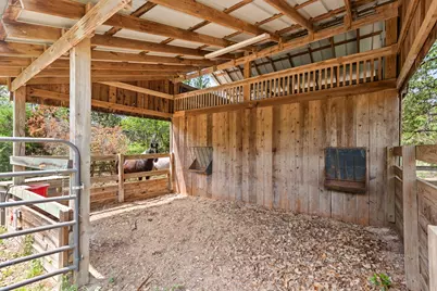 507 Saddlehorn Drive, Dripping Springs, TX 78620 - Photo 30