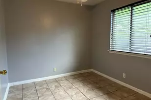5708 Lark Creek Dr, Austin, TX 78744 - Photo 14