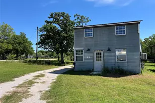 168 Richmond St, McDade, TX 78650 - Photo 1