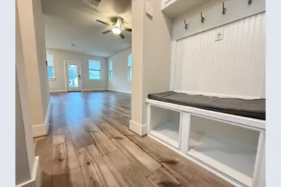 7417 Acela Trail #231, Austin, TX 78744 - Photo 6