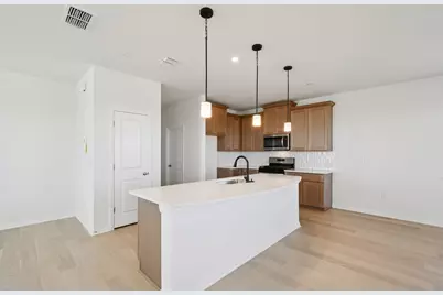 11408 Crazy Alice Run, Manor, TX 78653 - Photo 12