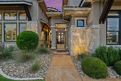 320 Bisset Court, Lakeway, TX 78738 - Photo 8