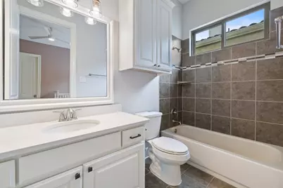 320 Bisset Court, Lakeway, TX 78738 - Photo 26
