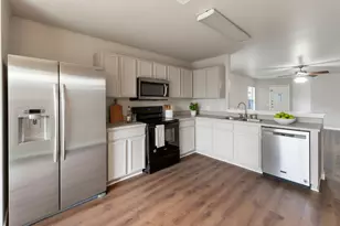 12312 Cielo Grande St, Del Valle, TX 78617 - Photo 8