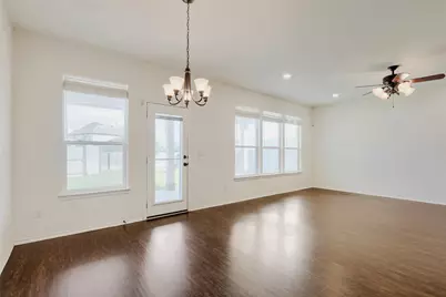 104 Kavanaugh Street, Georgetown, TX 78628 - Photo 8
