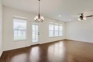 104 Kavanaugh St, Georgetown, TX 78628 - Photo 8