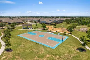 104 Kavanaugh St, Georgetown, TX 78628 - Photo 4