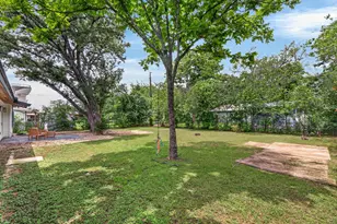 5102 Ravensdale Ln, Austin, TX 78723 - Photo 24