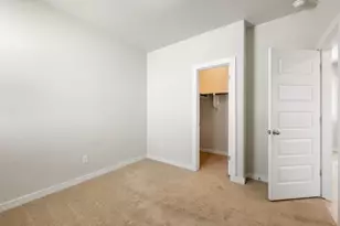 300 Hortus Dr, Kyle, TX 78640 - Photo 22