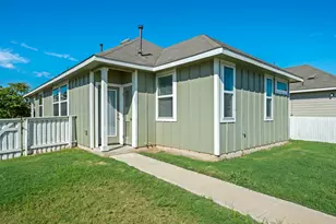 300 Hortus Dr, Kyle, TX 78640 - Photo 22