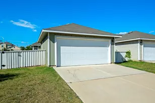 300 Hortus Dr, Kyle, TX 78640 - Photo 24