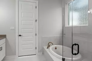 616 Leeland Dr, Liberty Hill, TX 78642 - Photo 28
