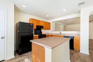 19701 San Chisolm Dr, Round Rock, TX 78664 - Photo 14