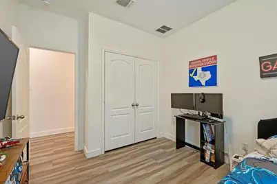 1020 Estes Park, Taylor, TX 76574 - Photo 22