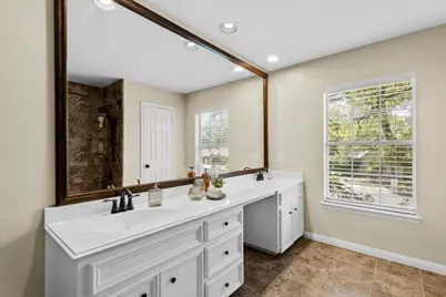 10116 Pinehurst Drive, Austin, TX 78747 - Photo 26