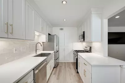 505 W 7th Street #102, Austin, TX 78701 - Photo 8