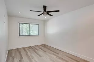 505 W 7th St, Austin, TX 78701 - Photo 14