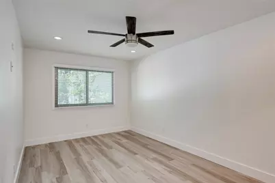 505 W 7th Street #102, Austin, TX 78701 - Photo 14