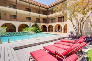 505 W 7th St, Austin, TX 78701 - Photo 28