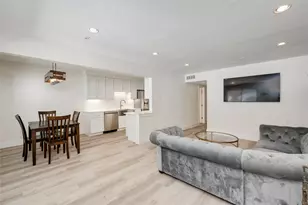 505 W 7th St, Austin, TX 78701 - Photo 10