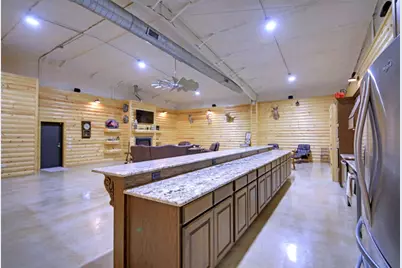 221 Private Road 4001, Thorndale, TX 76577 - Photo 28