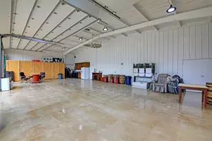 221 Private Rd 4001, Thorndale, TX 76577 - Photo 14