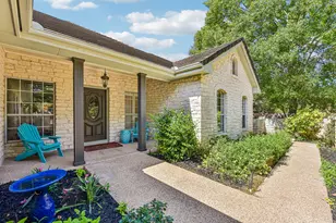 10002 Shinnecock Hills Dr, Austin, TX 78747 - Photo 2