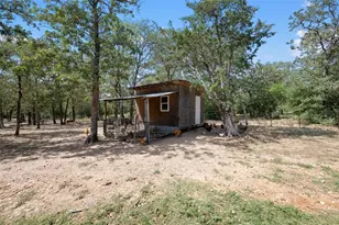 485 Bridgestone Ct, Lockhart, TX 78644 - Photo 34