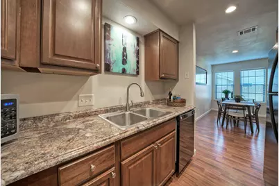 1004/1006 Hyridge Street, Round Rock, TX 78664 - Photo 10