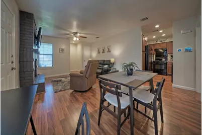 1004/1006 Hyridge Street, Round Rock, TX 78664 - Photo 8