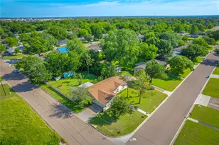 719 W Karnes Dr, Robinson, TX 76706 - Photo 26