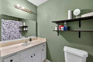 719 W Karnes Dr, Robinson, TX 76706 - Photo 16