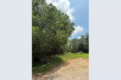 135 Jackson Street, Elgin, TX 78621 - Photo 1