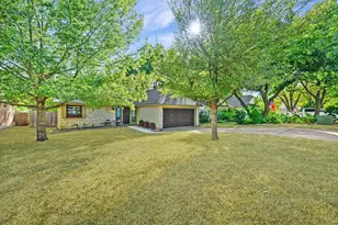 5005 Ganymede Dr, Austin, TX 78727 - Photo 2