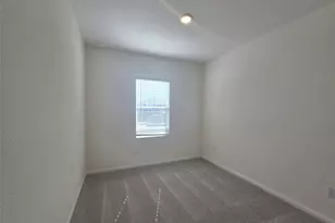 209 Rodgers Rd, Taylor, TX 76574 - Photo 6